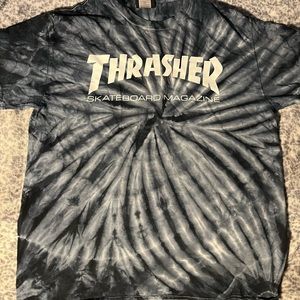 Thrasher and Santa Cruz size M